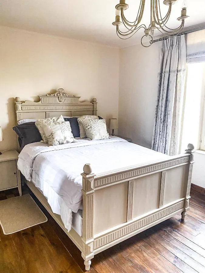 Bed & Breakfast Chateau De Chambres Mont St Michel Saint-James