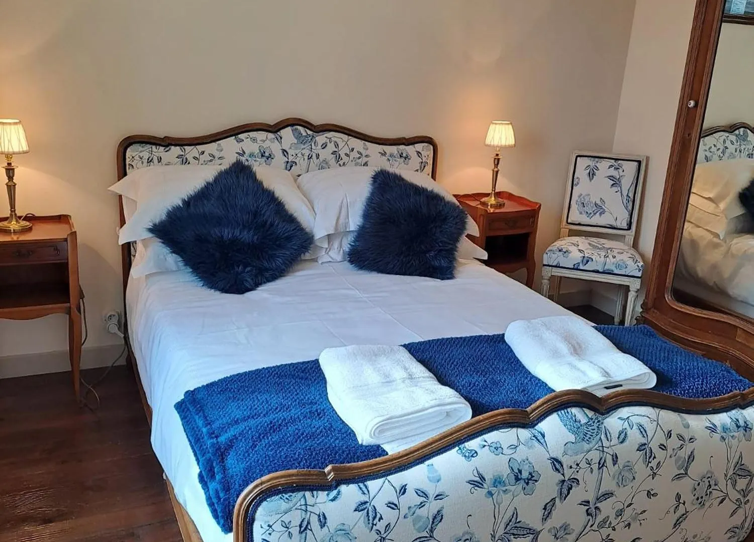 Bed & Breakfast Chateau De Chambres Mont St Michel Saint-James